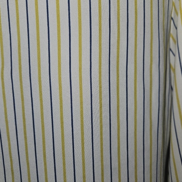 Carolina Belle Striped Ruffle Sleeve Blouse 🩵 Size Large - Picture 7 of 9